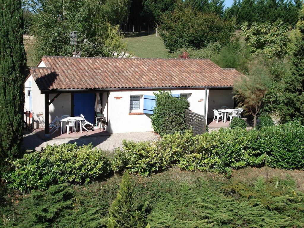 La Grange Du Cheval Blanc Villa Villeneuve-sur-Lot Habitación foto