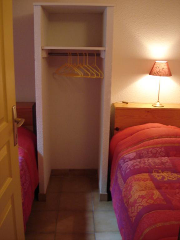 La Grange Du Cheval Blanc Villa Villeneuve-sur-Lot Habitación foto